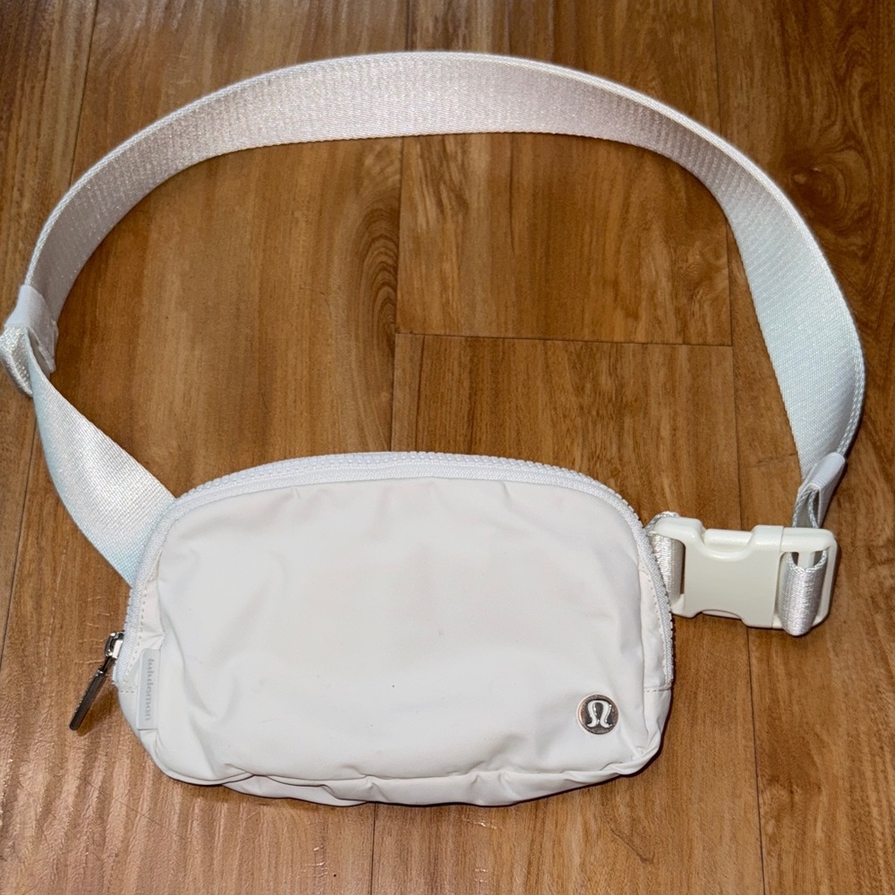 Lululemon White Belt Bag